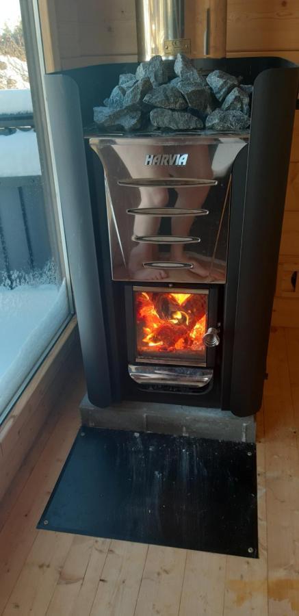 Beautiful Home Away From Home Near Stockholm City ザルツヨバーデン エクステリア 写真